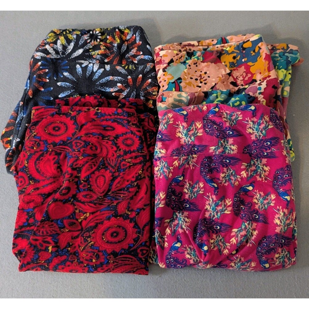 LuLaRoe Women Soft Leggings Lot of 4 Size Tall & Curvy TC HTF Rare Peacock Print